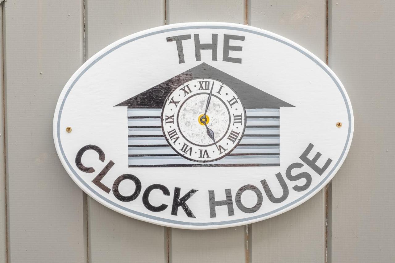 The Clockhouse Villa North Lopham Bagian luar foto